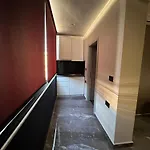 La Mirage & Lägenhet *