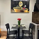 La Mirage & * Tirana