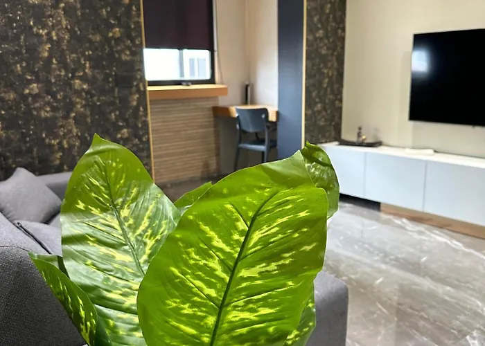 La Mirage & Appartement Tirana