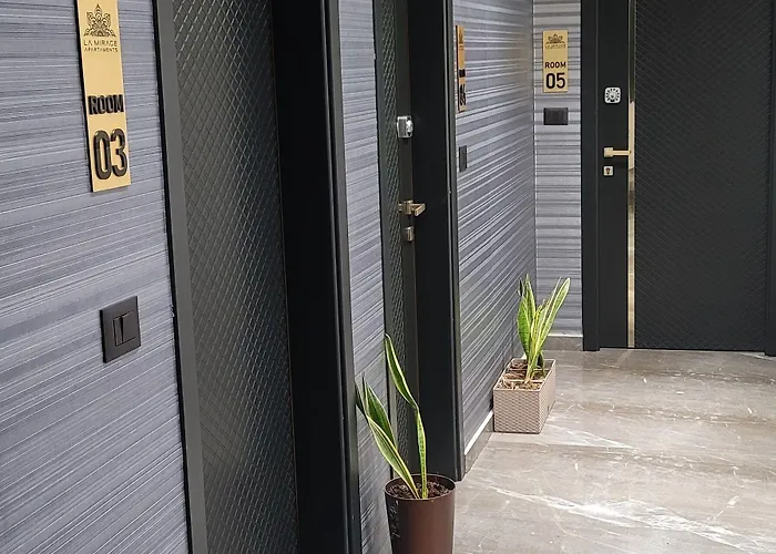 La Mirage & Апартаменты *