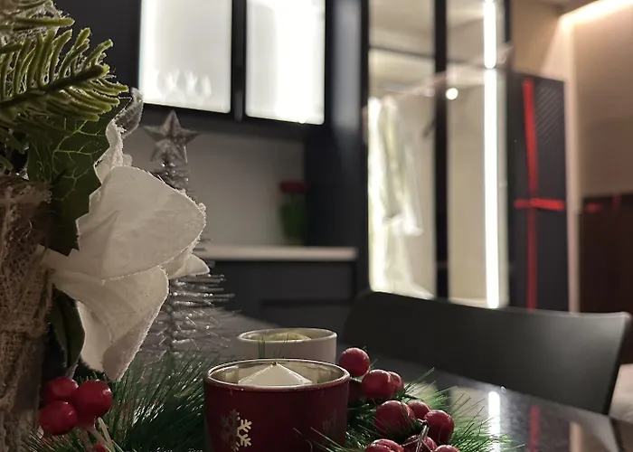 La Mirage & Тирана