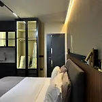 La Mirage & Apartmán *