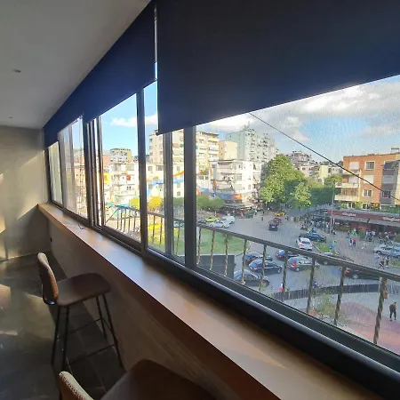 La Mirage & Apartment