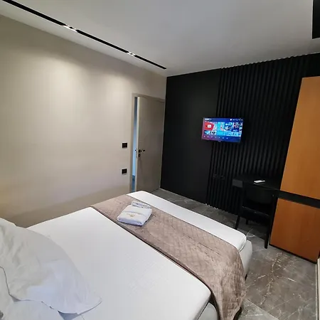 La Mirage Suites&apartments Apartamento Tirana