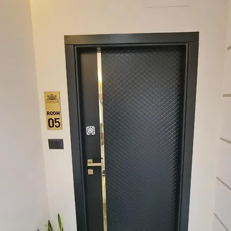 Apartment La Mirage & Tirana