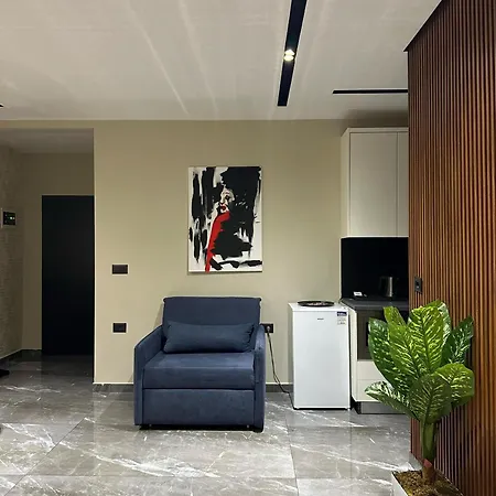 La Mirage & Appartamento