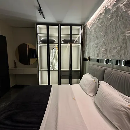 La Mirage Suites&apartments Apartamento Tirana
