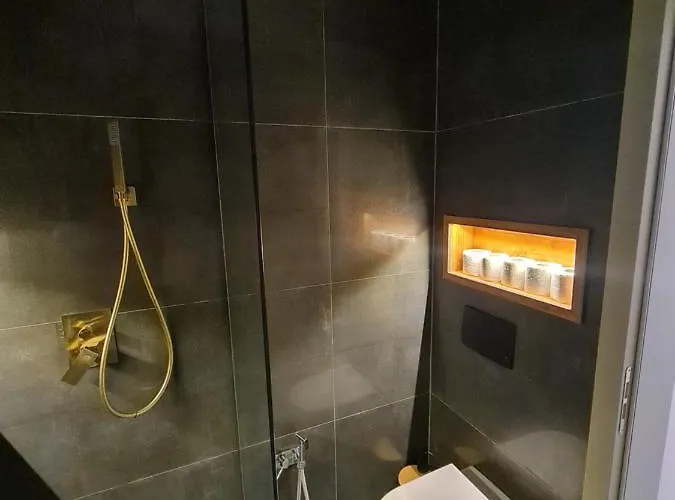 アパート La Mirage & ティラナ